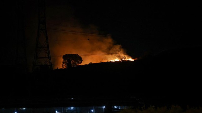 Argumen Iran Bombardir Israel Gunakan Beberapa ratus Rudal Balistik